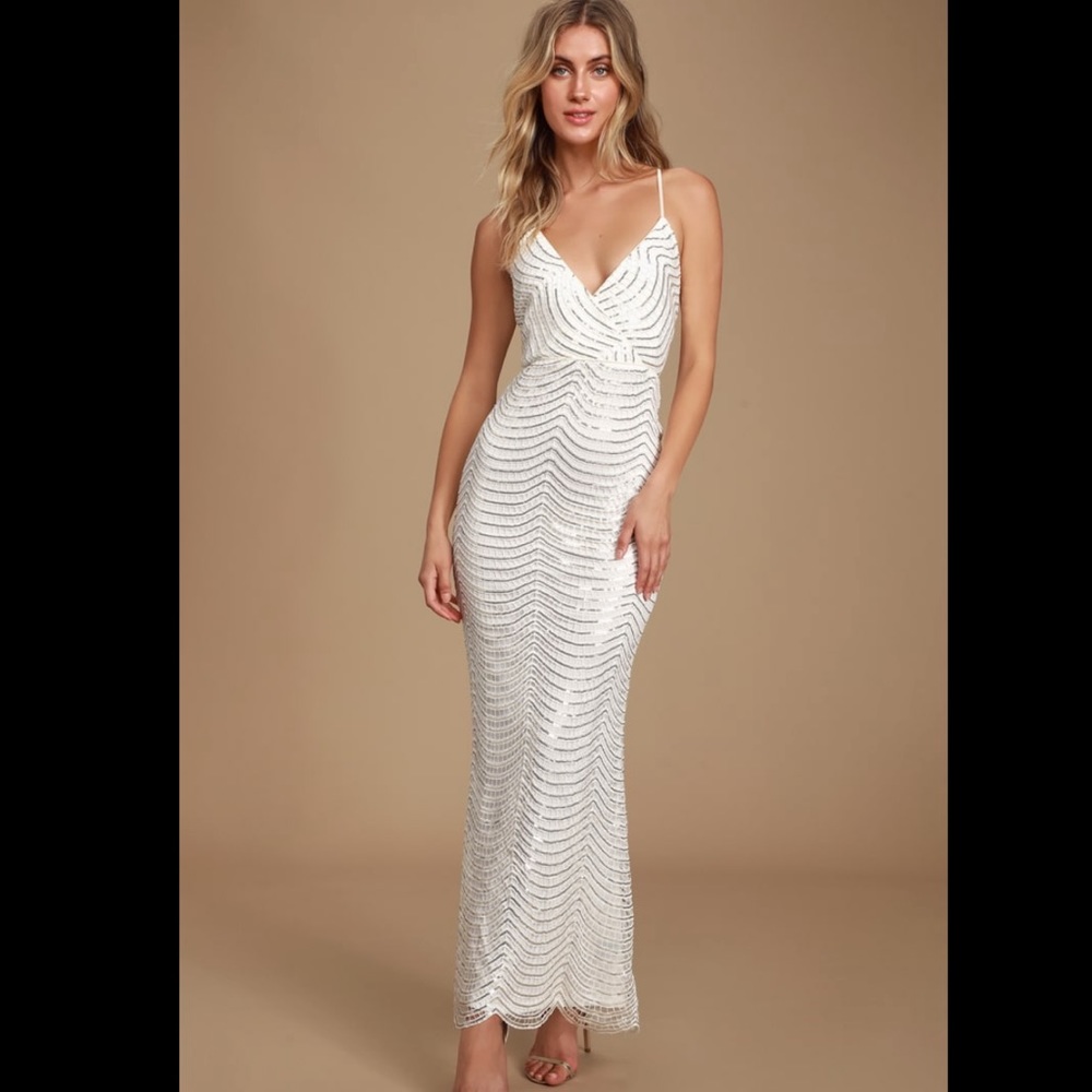 *NWT* Lulus Yolanda White Sequin Maxi Dress